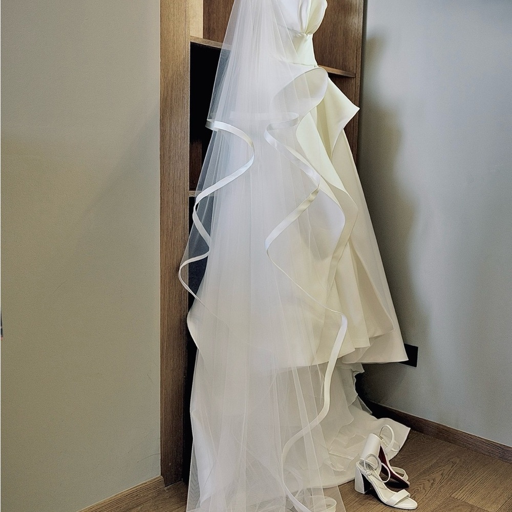 Wedding Dress - Mark Ingram Silk Mikado Ball Gown - Picture 4 of 7